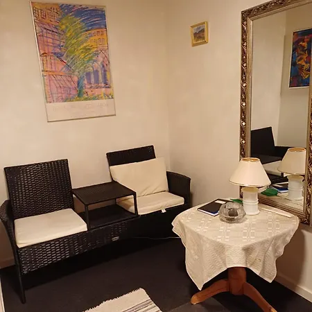 فندق مبيت وإفطار Klausievej Ulfborg